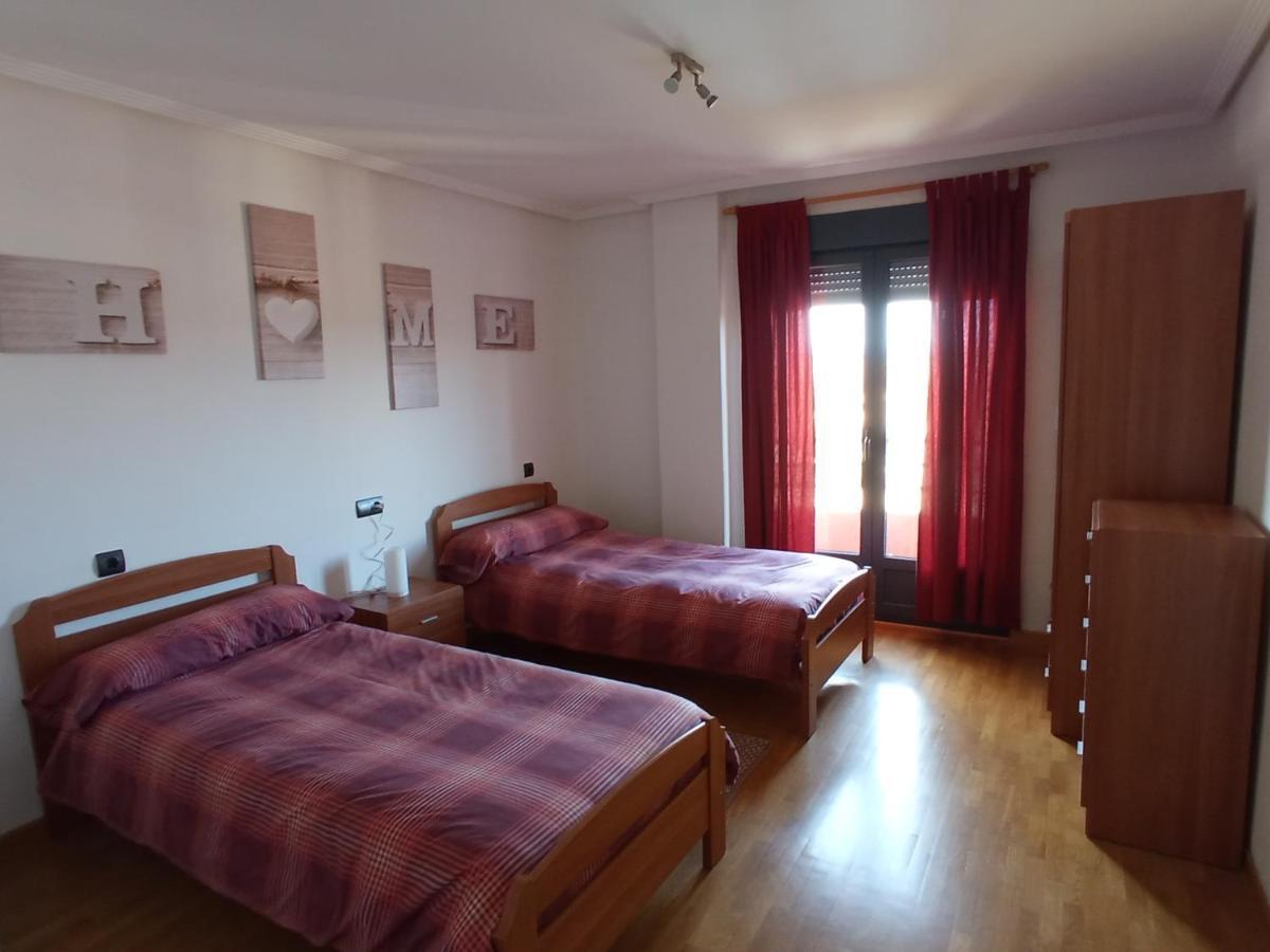 Vut El Negrillo 15 Apartment Astorga Bagian luar foto