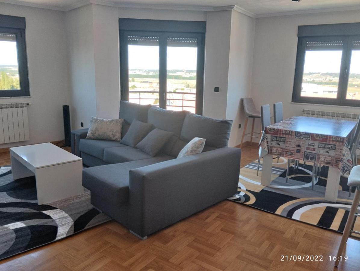 Vut El Negrillo 15 Apartment Astorga Bagian luar foto